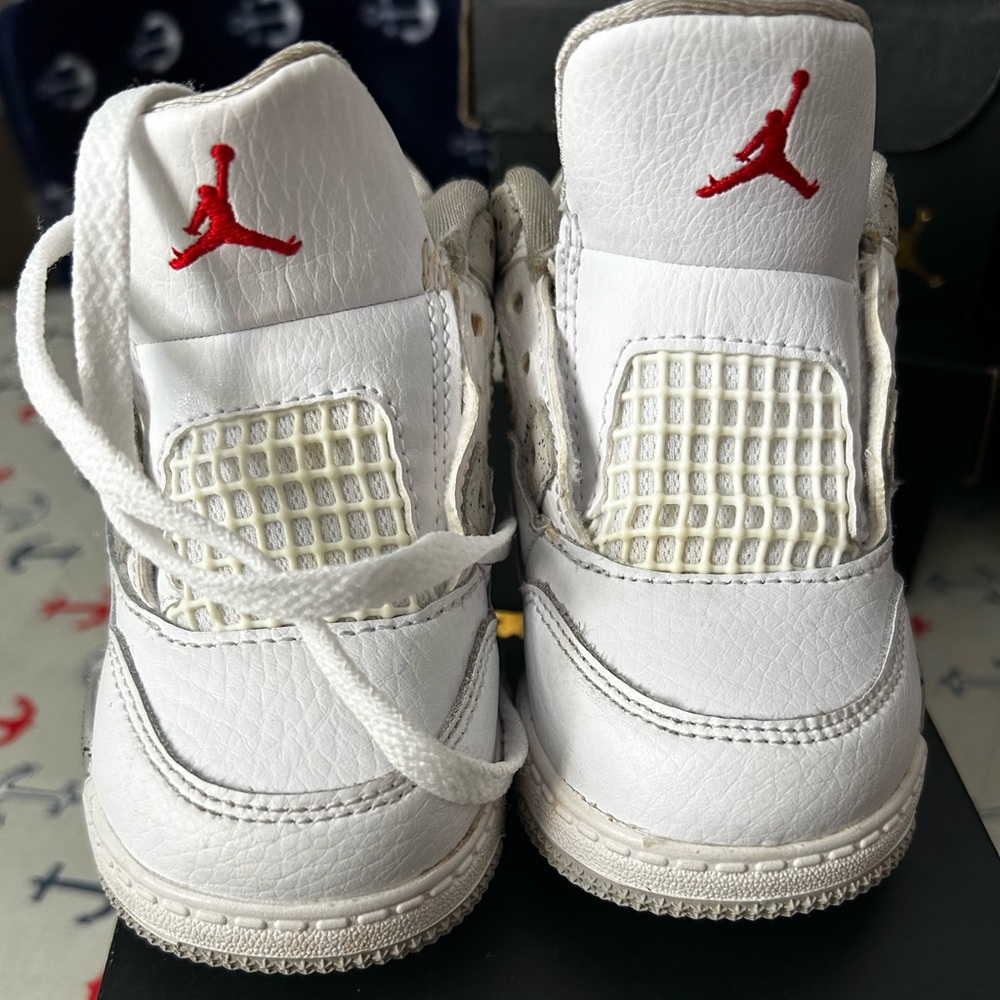 Jordan 4 “White Oreo” 7C toddler